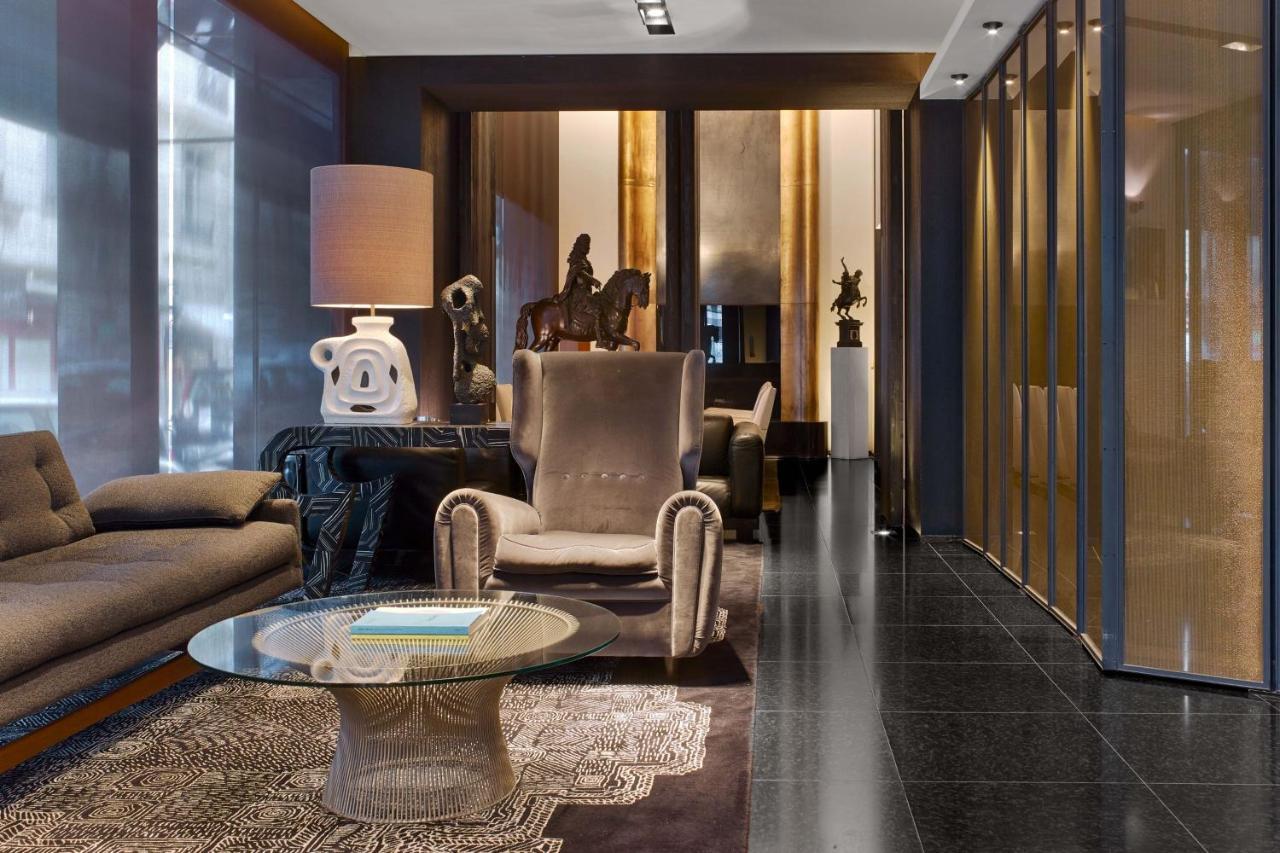 Le Metropolitan, Tour Eiffel, A Tribute Portfolio