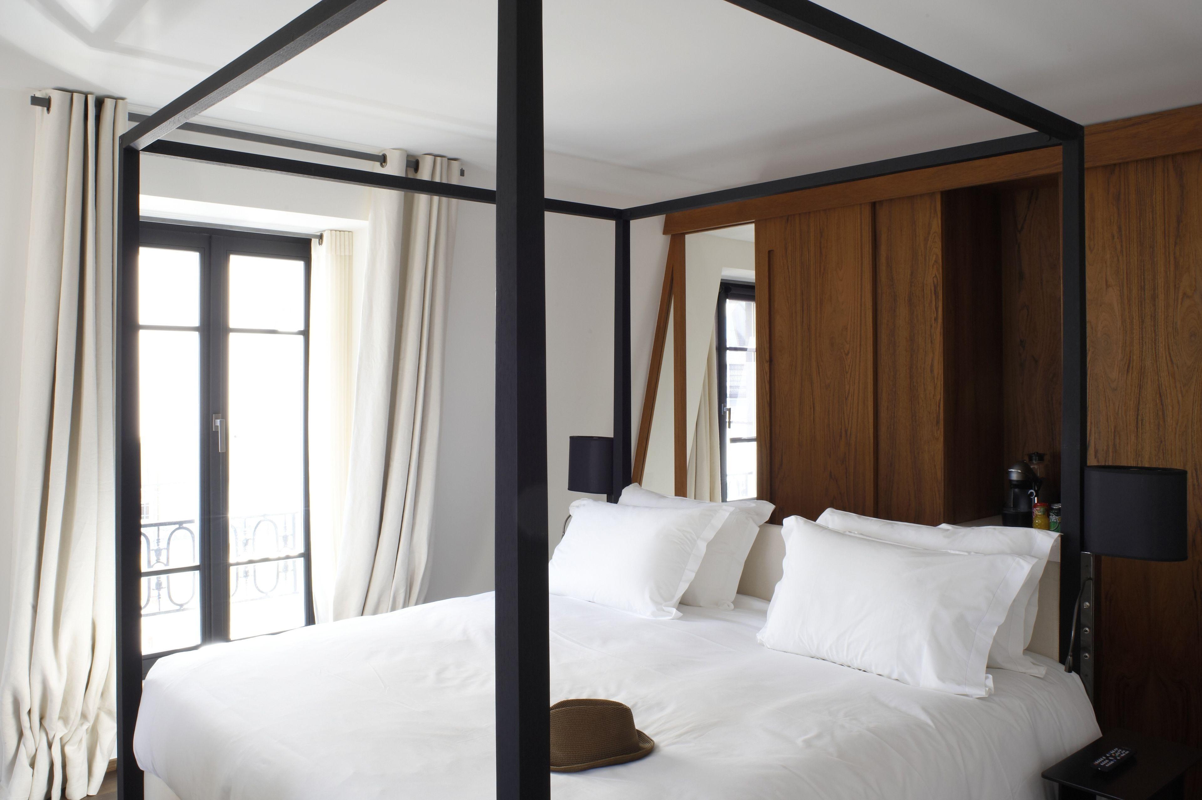 Le Metropolitan, Tour Eiffel, A Tribute Portfolio 4*