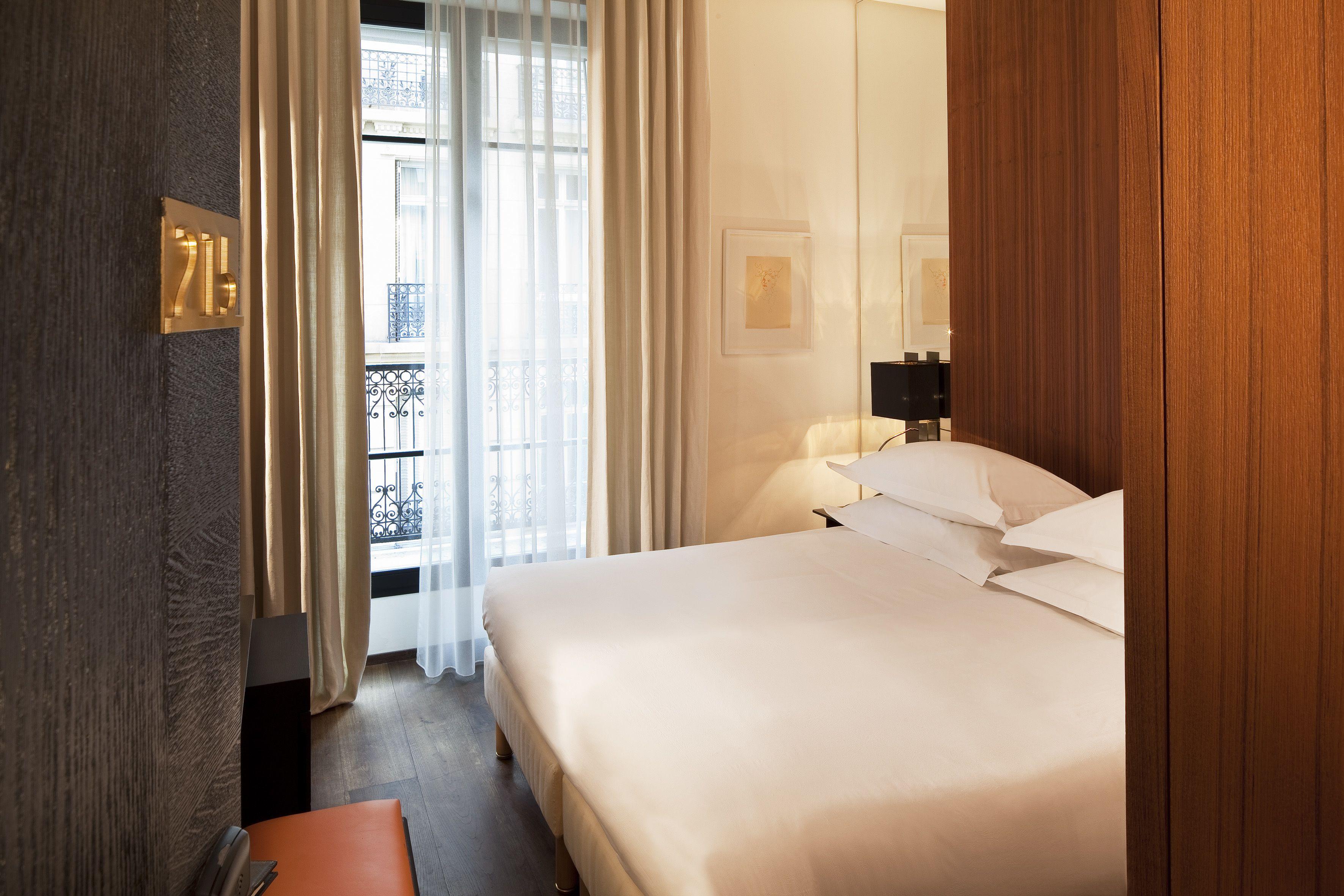 Hotel Le Metropolitan, Tour Eiffel, A Tribute Portfolio 4*