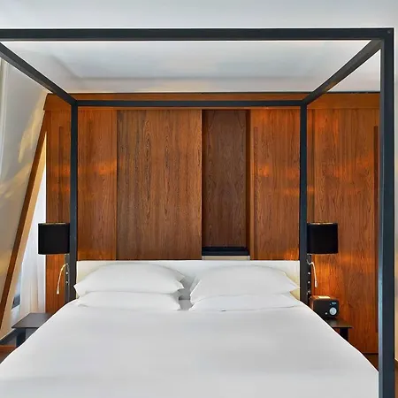 Le Metropolitan, Tour Eiffel, A Tribute Portfolio Hotel Parigi
