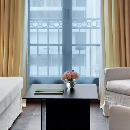 Le Metropolitan, Tour Eiffel, A Tribute Portfolio 4* Parigi