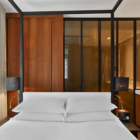 Hotel Le Metropolitan, Tour Eiffel, A Tribute Portfolio 4*