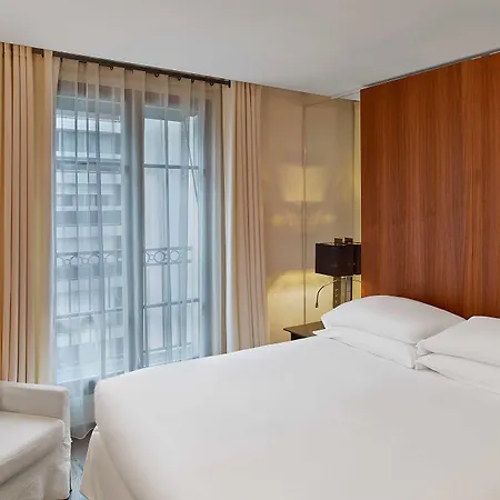Le Metropolitan, Tour Eiffel, A Tribute Portfolio 4* Parigi