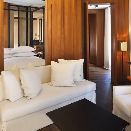 Le Metropolitan, Tour Eiffel, A Tribute Portfolio 4* Parigi
