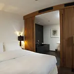 Le Metropolitan, Tour Eiffel, A Tribute Portfolio 4* Paris