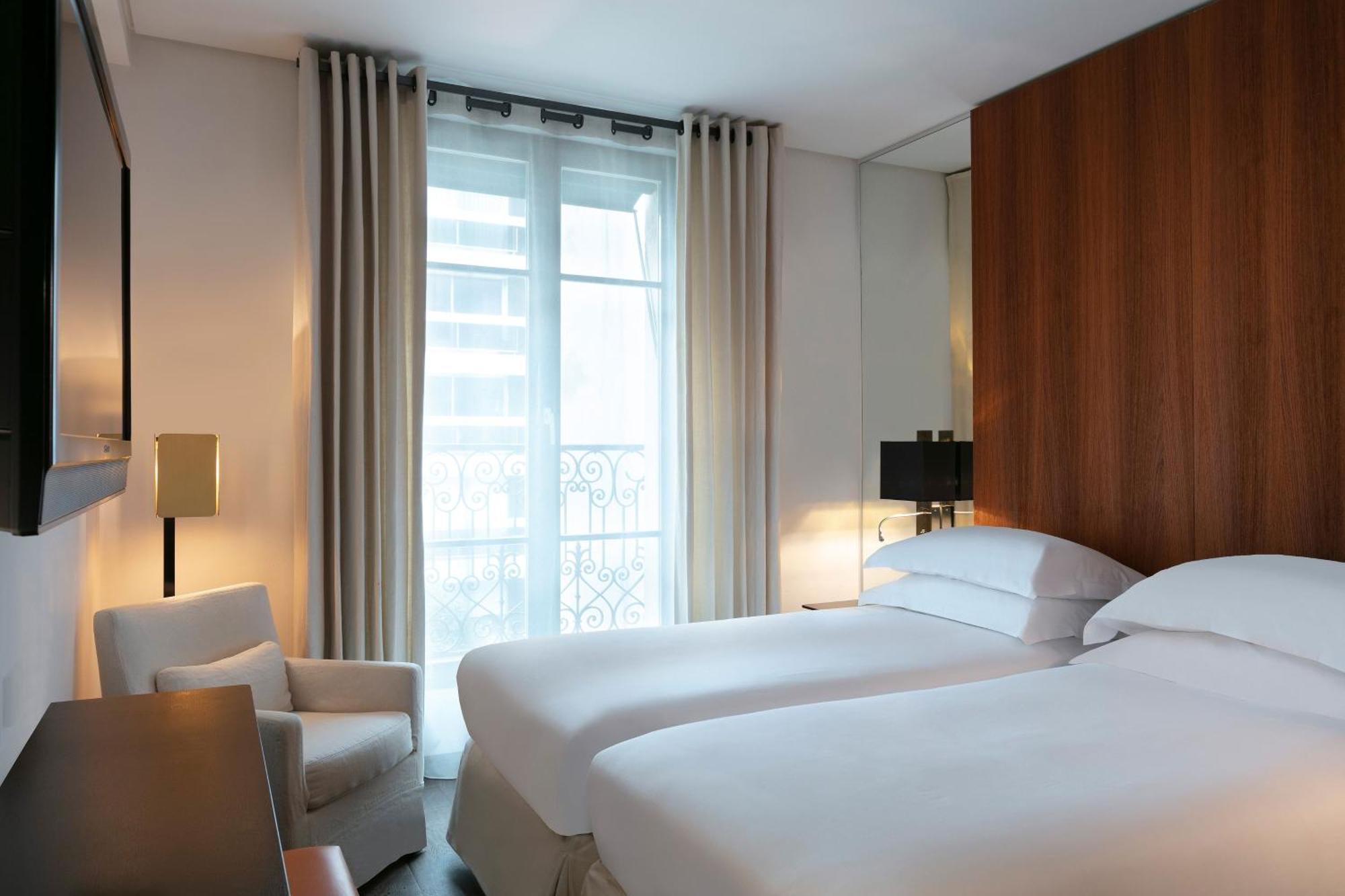 Hotel Le Metropolitan, Tour Eiffel, A Tribute Portfolio Paris