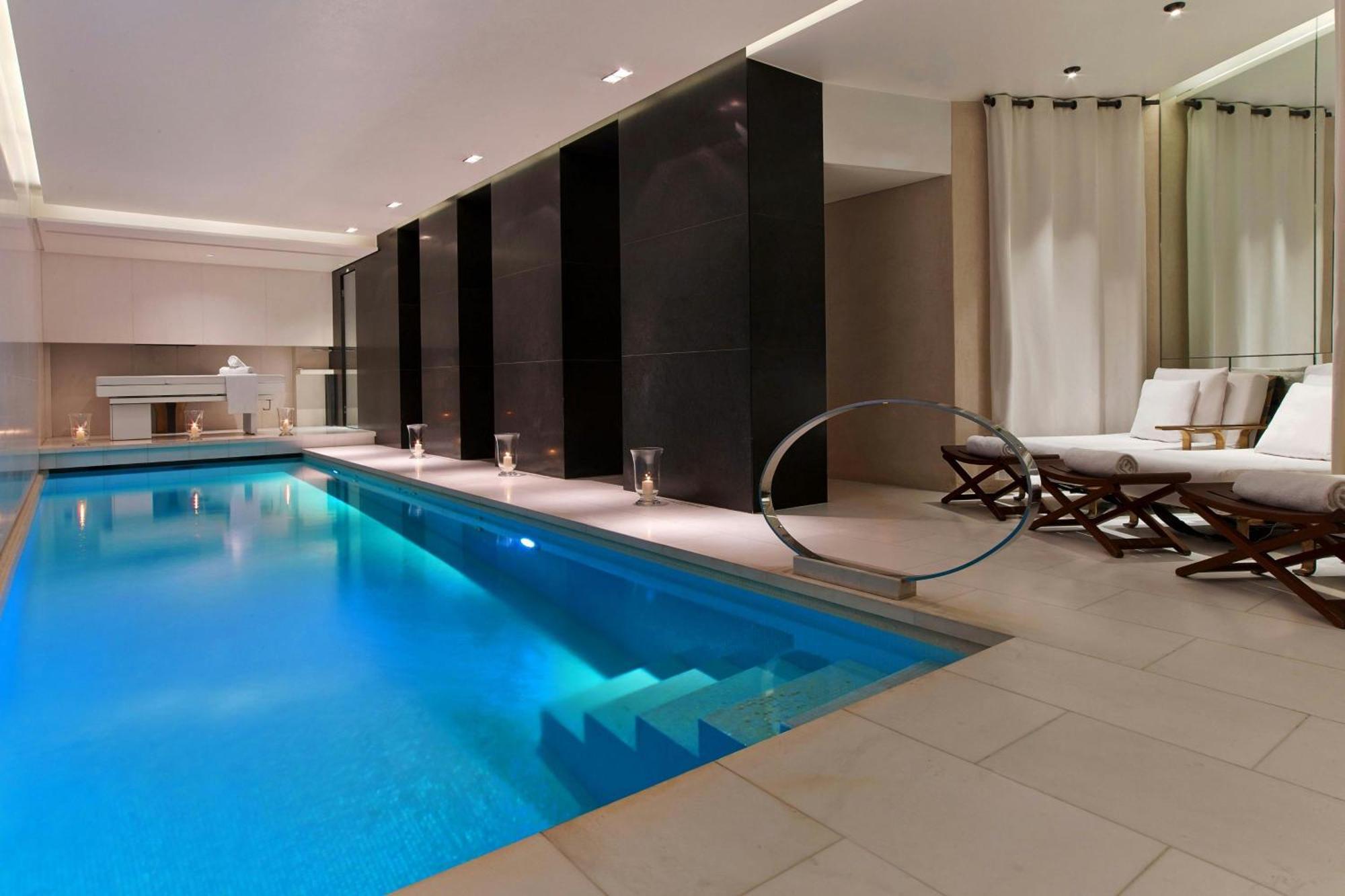 Le Metropolitan, Tour Eiffel, A Tribute Portfolio 4* Paris